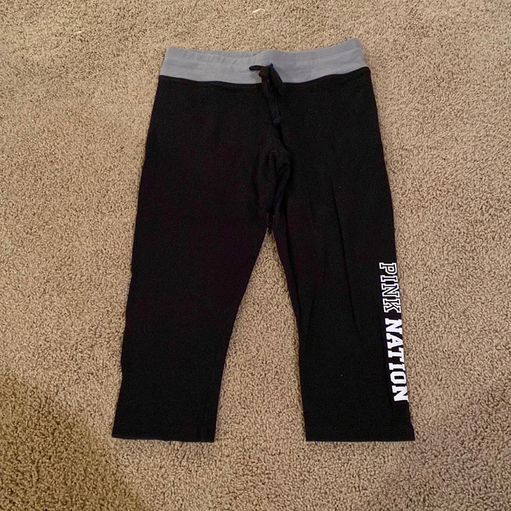 VS PINK capri leggings